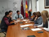 El equipo de Gobierno local aprueba la adhesin del Ayuntamiento de Molina de Segura al convenio entre la Comunidad Autnoma y la Federacin de Municipios de la Regin de Murcia para la realizacin de prestaciones en beneficio de la comunidad