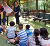 Violante Toms visita el centro de menores tutelados de la pedana murciana de Santa Cruz