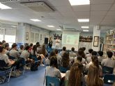 TaxDown ofrece una masterclass de educacin financiera a los alumnos de Brains International School