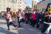 Los granaderos promocionan la Semana Santa de Cartagena en el centro de Madrid