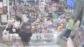 La Guardia Civil detiene a cinco jóvenes por robos en un comercio y en un camping de Totana La Guardia Civil detiene a cinco jóvenes por robos en un comercio y en un camping de Totana