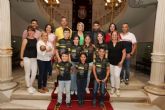 El Club Ciclista Los Dolores visita el Palacio Consistorial de Cartagena tras los xitos de esta temporada