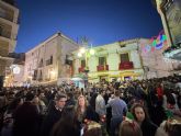 Miles de personas disfrutan esta Nochebuena del 'tardeo' en Lorca llenando las calles del casco histórico