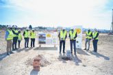 Con la colocacin de la primera piedra se inician las obras del nuevo Centro Logstico-Frigorfico de Reina Group