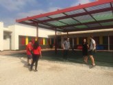 600 alumnos del colegio Carolina Codornu de Murcia comenzarn el curso con una prgola que da sombra en toda la superficie de juegos
