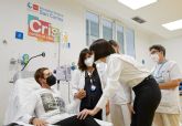 La Unidad CRIS de Nuevas Terapias Experimentales del Hospital Clnico San Carlos recibe la visita de la ministra de Ciencia e Innovacin, Diana Morant