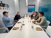 El alcalde de Molina de Segura visita los trabajos de ampliación de la planta productiva de Zukán