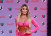 Paola Cospi Deslumbra en la Alfombra Roja de los Premios Juventud de Univision en Puerto Rico con un Diseno Inspirado en Barbie