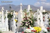 El alcalde visita el Cementerio de San Ildefonso con motivo del Da de Todos los Santos