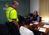 La Guardia Civil detiene a una persona por facilitar su D.N.I. a otra que se present al examen del permiso de conduccin en su nombre